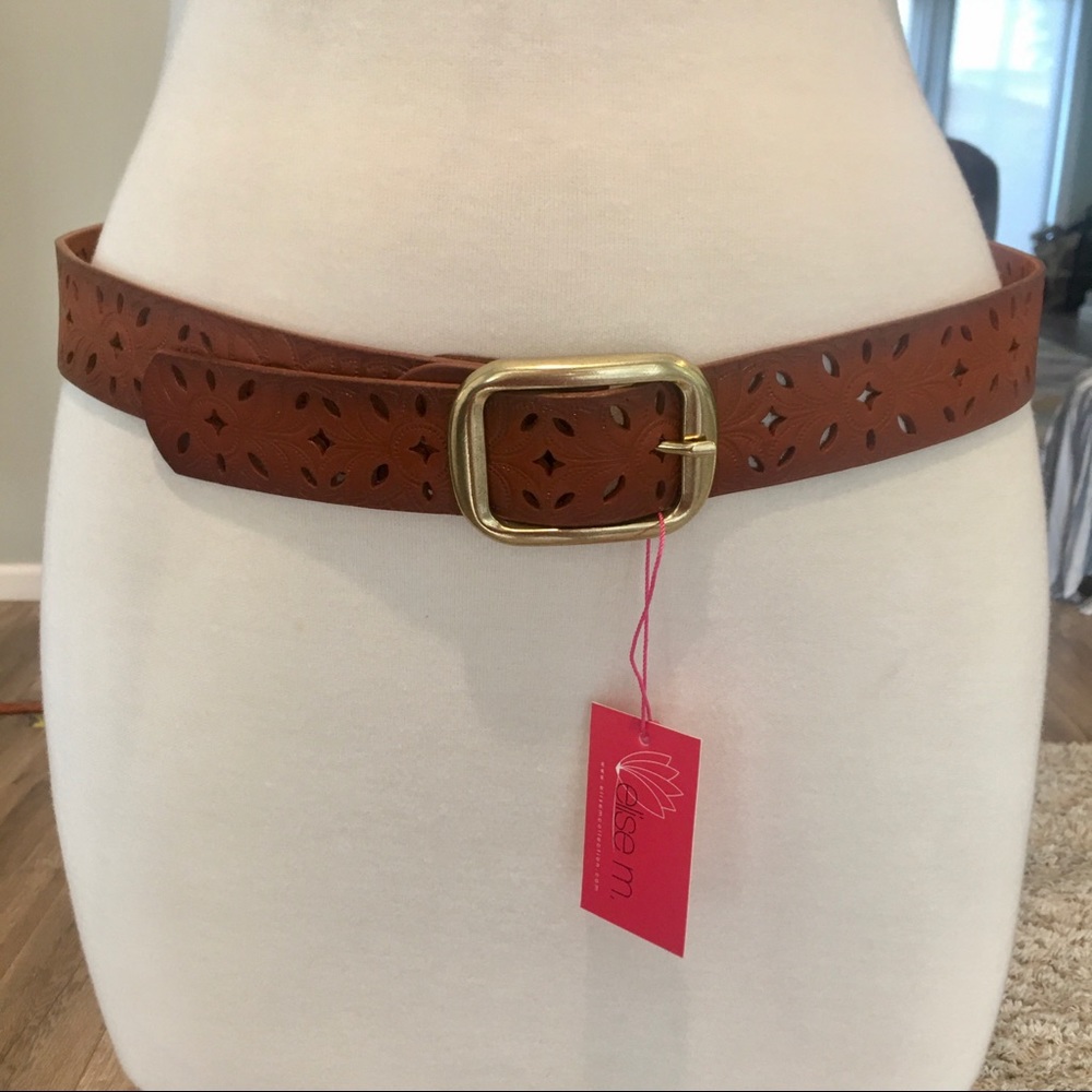 ELISE M NWT SZ M/L CUT OUT LEATHER BELT